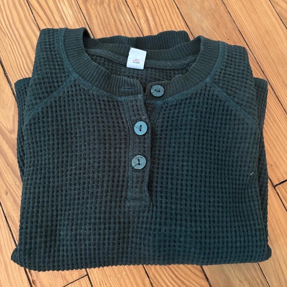 Old navy long sleeve